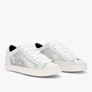 P448 John Fiori Lace Sneakers size 35